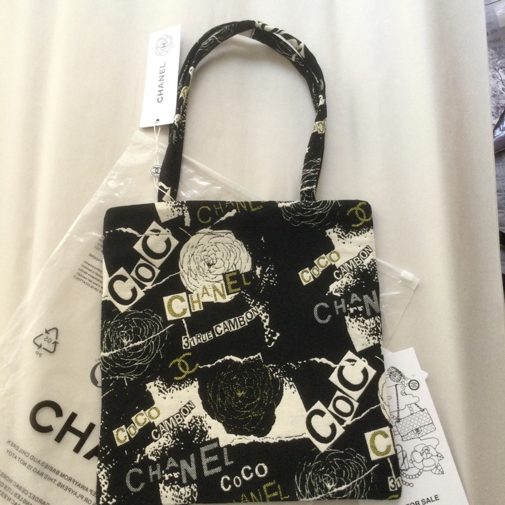 CHANEL Beauty Tote NWT